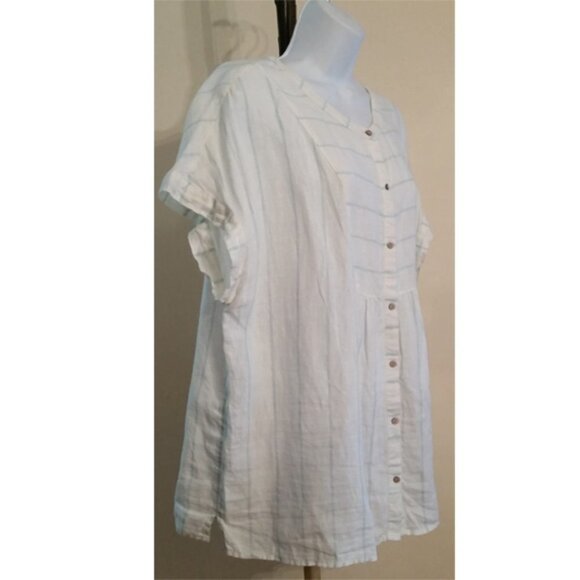 Christian Siriano 100% linen white with pastel stripes button top button… - Picture 2 of 4